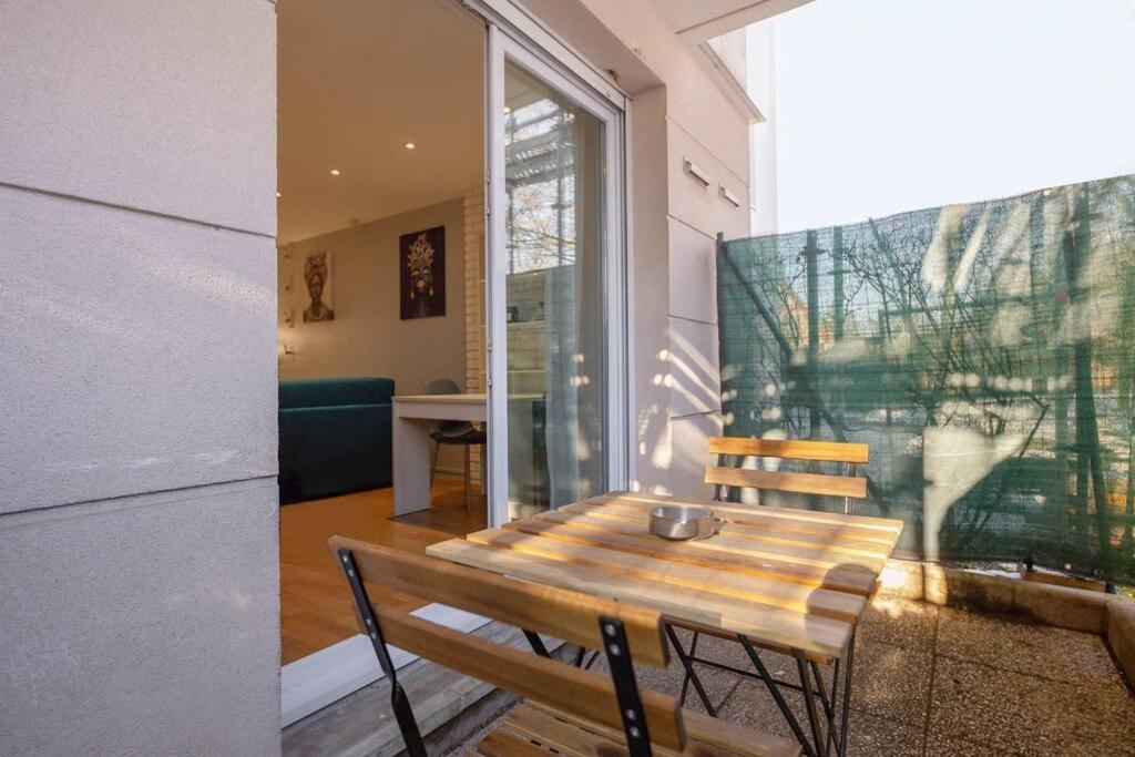 La Pepite Bleue De Nanterre Lägenhet Exteriör bild